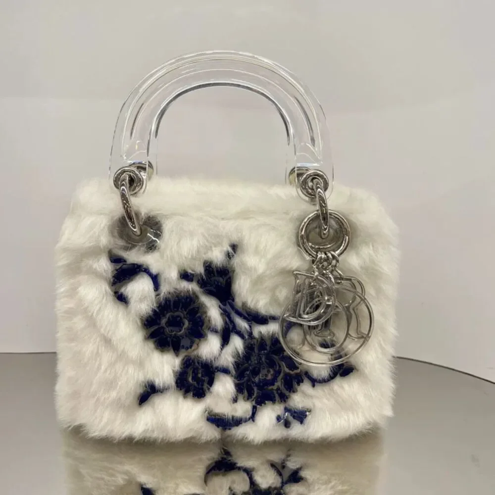 Dior Women Pre-Loved Bag Very Good Condition - Picture 3 of 8